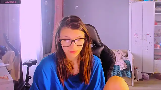 MollyLollipop online show from 04-14-26, 05:02