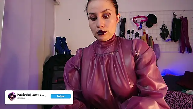 Snapshot of mylatexpleasure chatting on 02-16-26, 06:59 mylatexpleasure online show from 02-16-26, 06:59