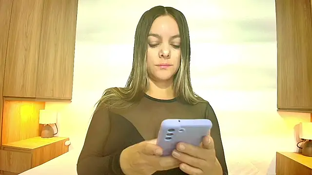 Isabella Harley online show from 10-23-25, 01:54