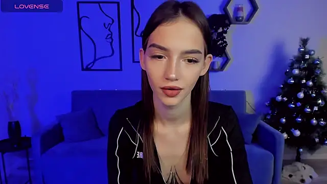 SophieCatty online show from 01-10-25, 04:41