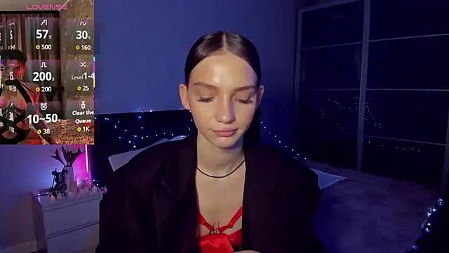 Snapshot of SophieCatty chatting on 02-11-26, 11:10 SophieCatty online show from 02-11-26, 11:10