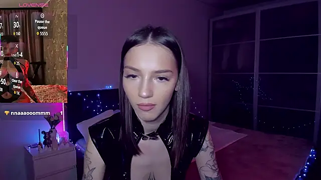 Snapshot of SophieCatty chatting on 02-22-26, 02:37 SophieCatty online show from 02-22-26, 02:37