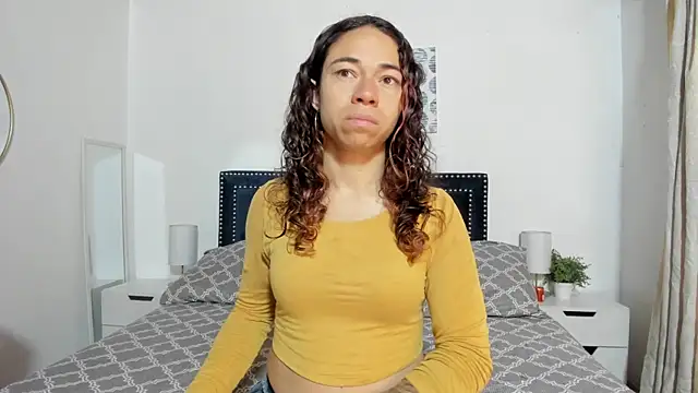 Snapshot of ZulyMichels chatting on 06-09-26, 12:39 ZulyMichels online show from 06-09-26, 12:39