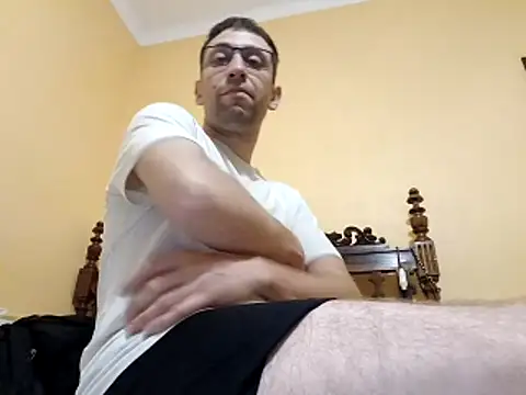 White rabbit  online show from 10-30-25, 09:04