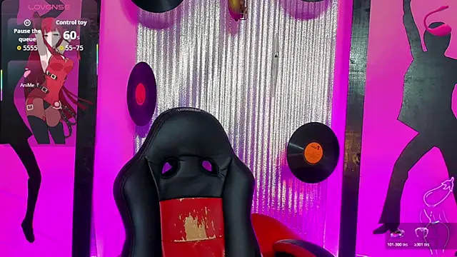 nickyminach  online show from 04-08-26, 07:36