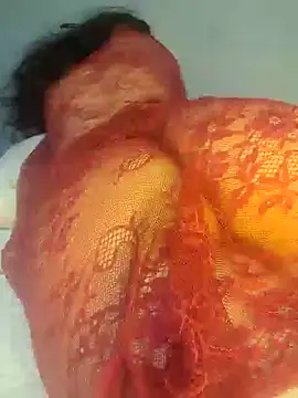 Snapshot of Sex_Senfoura_Arab chatting on 12-15-24, 08:58 Sex Senfoura Arab online show from 12-15-24, 08:58