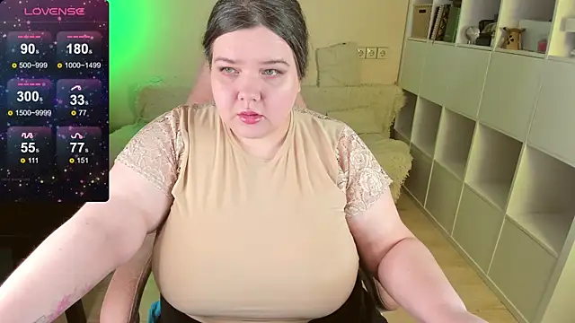 Snapshot of PlumPie chatting on 02-26-25, 05:50 PlumPie online show from 02-26-25, 05:50