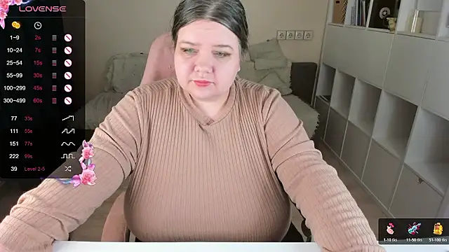 PlumPie online show from 01-17-26, 05:05