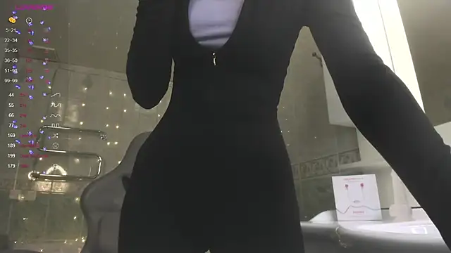 Fire moth online show from 02-24-25, 04:16