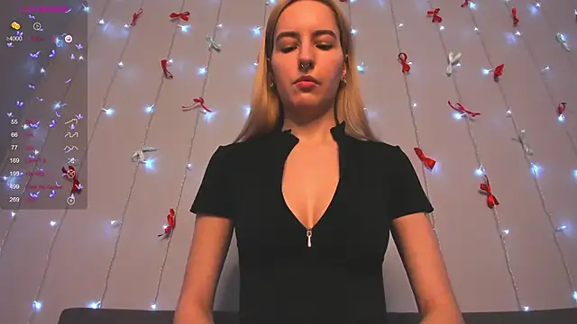 Snapshot of Fire_moth chatting on 02-03-26, 08:41 Fire moth online show from 02-03-26, 08:41