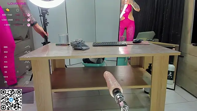 Snapshot of Ripe_cherryy chatting on 01-17-25, 11:38 Ripe cherryy online show from 01-17-25, 11:38