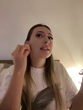 Eva Ryen online show from 11-09-25, 04:16