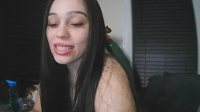 sapphirestorm8 online show from 04-23-26, 03:30