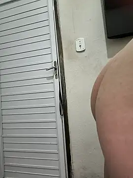 VIC22SECRET online show from 11-16-25, 01:11