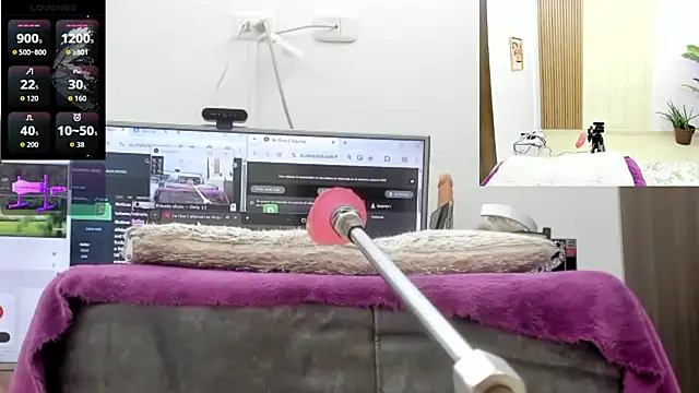 Paulina Davis  online show from 07-03-26, 12:50