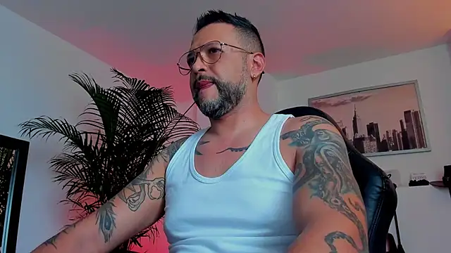 MrFrank tattoo online show from 12-02-24, 06:54