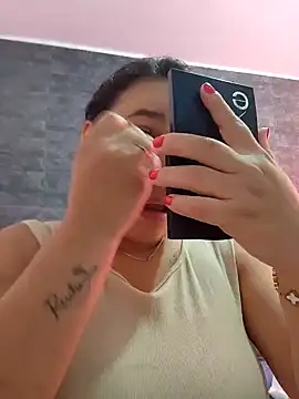 LizzRouse online show from 11-11-25, 05:02