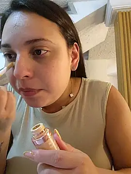 LizzRouse online show from 04-06-26, 08:54