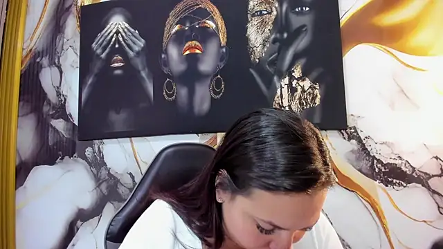 LizzRouse online show from 06-05-26, 09:31