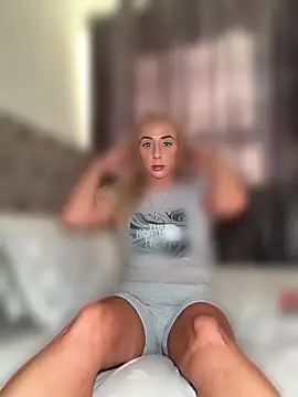 Strongqueen online show from 07-12-26, 06:43