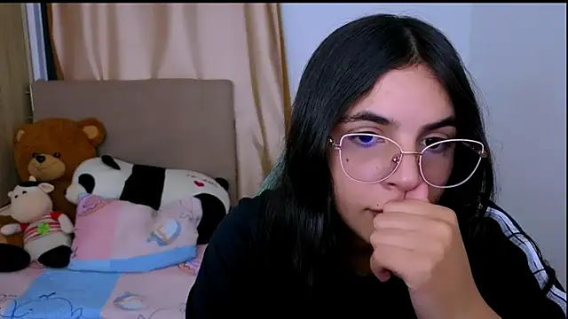  elenna online show from 12-16-25, 05:29