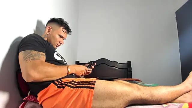 GendersonFit online show from 05-19-26, 01:33