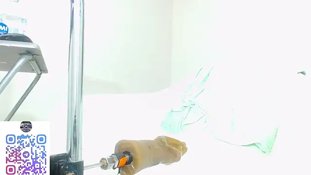 Upskirt Squirt96 online show from 12-19-25, 02:02