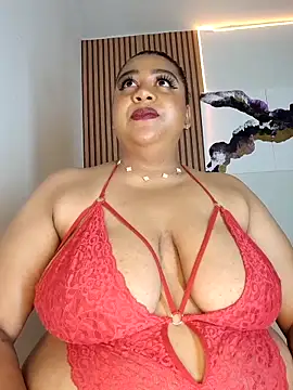 BiancaFollerach online show from 05-13-26, 11:40