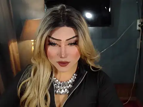 BlackAlison online show from 04-14-26, 05:08