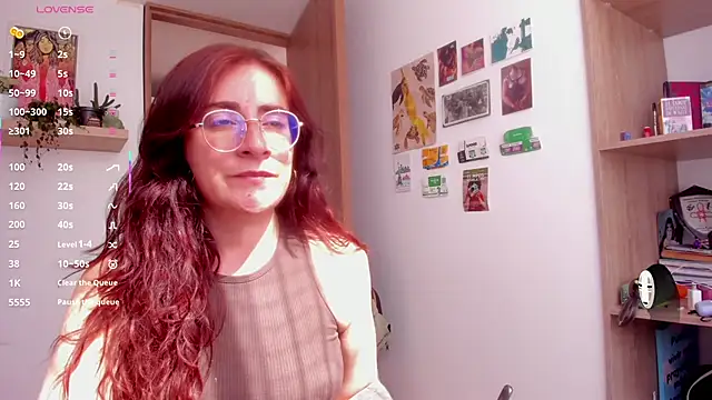 linda giggle online show from 06-11-26, 02:15