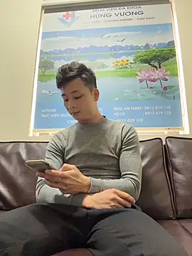 Naughty--asian online show from 12-18-25, 07:47