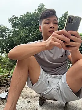 Snapshot of Naughty--asian chatting on 04-09-26, 11:32 Naughty--asian online show from 04-09-26, 11:32
