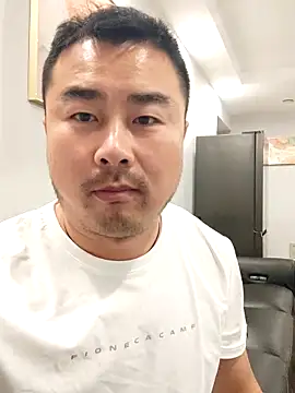 guozuo online show from 04-28-26, 01:27