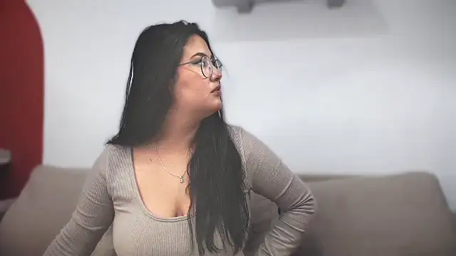 Snapshot of ZabathMiller chatting on 02-26-25, 06:37 ZabathMiller online show from 02-26-25, 06:37