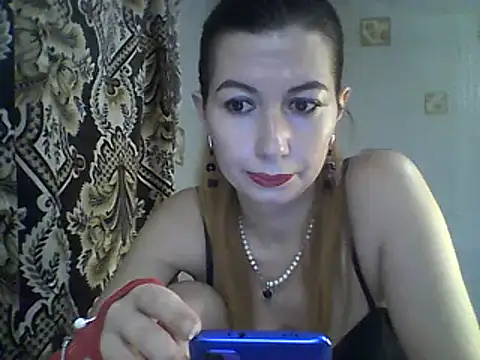 Snapshot of Olesja chatting on 12-16-24, 07:00 Olesja online show from 12-16-24, 07:00