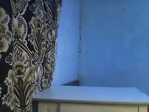 Snapshot of Olesja chatting on 01-22-25, 10:37 Olesja online show from 01-22-25, 10:37