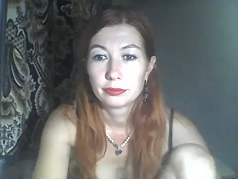 Snapshot of Olesja chatting on 09-09-25, 05:45 Olesja online show from 09-09-25, 05:45