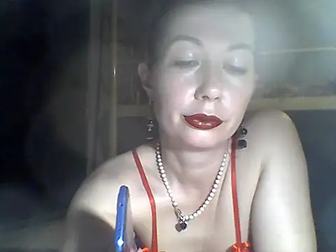 Snapshot of Olesja chatting on 04-08-26, 07:25 Olesja online show from 04-08-26, 07:25
