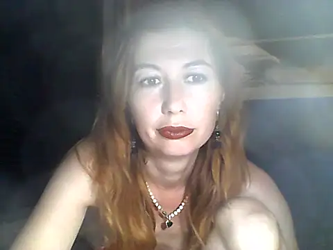 Snapshot of Olesja chatting on 05-21-26, 06:59 Olesja online show from 05-21-26, 06:59