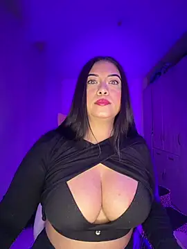 cami ortiz   online show from 07-18-26, 05:11