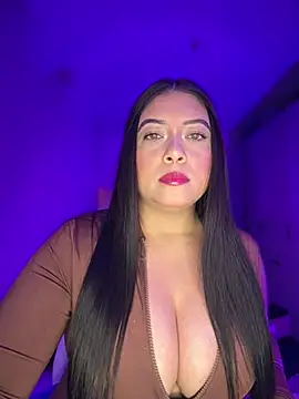 cami ortiz   online show from 07-22-26, 05:32