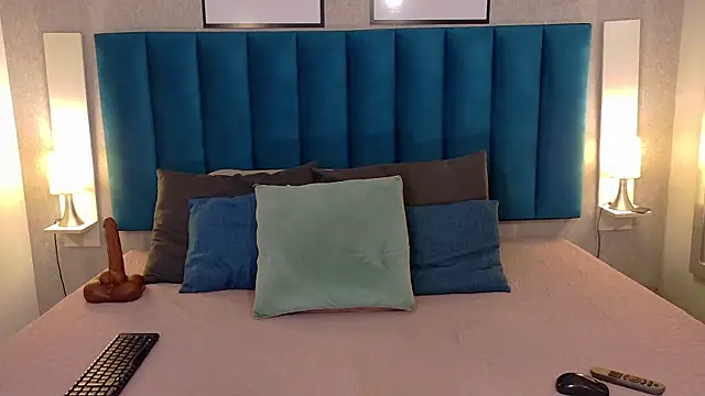 Madisonsmiith online show from 06-27-26, 08:25