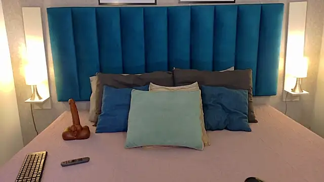 Madisonsmiith online show from 07-23-26, 08:18