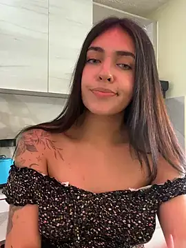 DaphneUwu online show from 12-12-24, 05:15