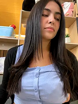 DaphneUwu online show from 10-14-25, 12:44