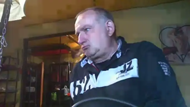 jeanlulu online show from 10-28-25, 08:55