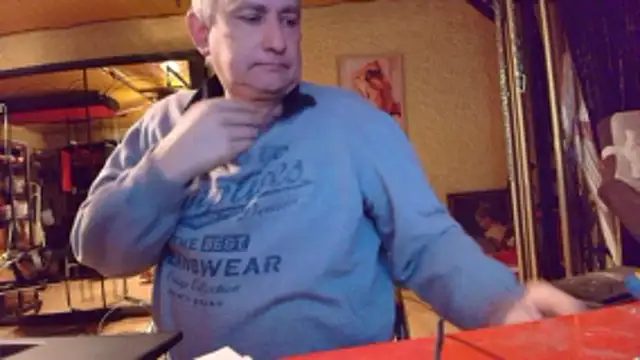 jeanlulu online show from 12-19-25, 08:38