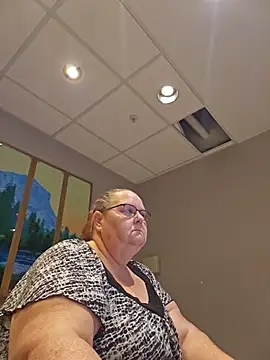 Hornybbw1978 online show from 07-04-26, 05:13