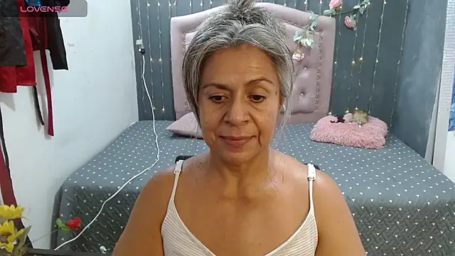 Snapshot of lalisha_96 chatting on 07-14-26, 12:57 lalisha 96 online show from 07-14-26, 12:57