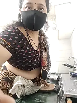 Snapshot of Riyasingh9 chatting on 01-08-25, 03:51 Riyasingh9 online show from 01-08-25, 03:51